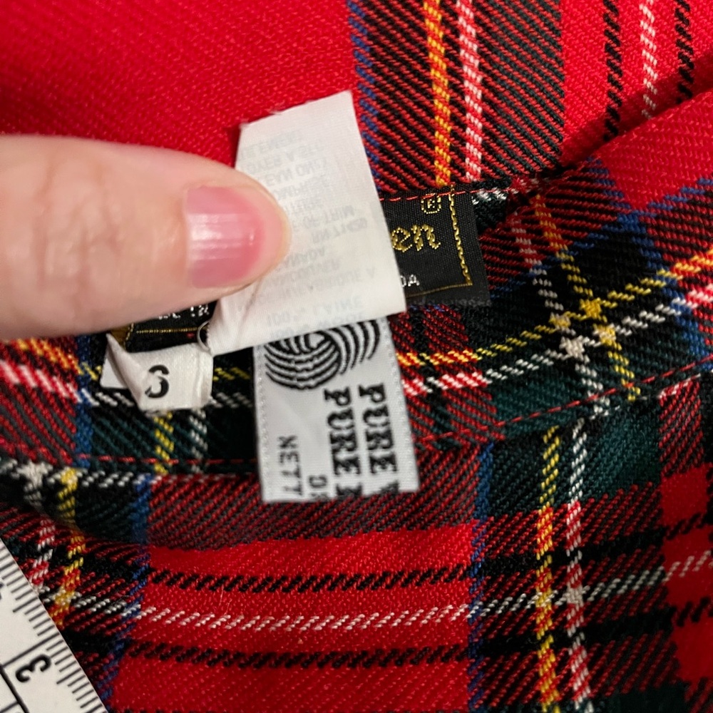 Vintage Highland Queen Red Tartan Wool Kilt Skirt – 24” Waist - Picture 5 of 7